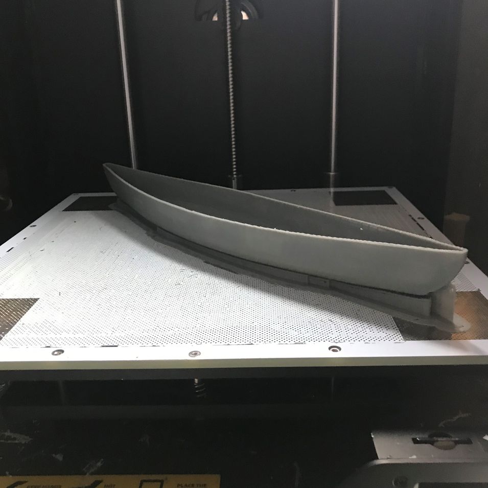 3D-Druck des CAD-Modells eines Kanu