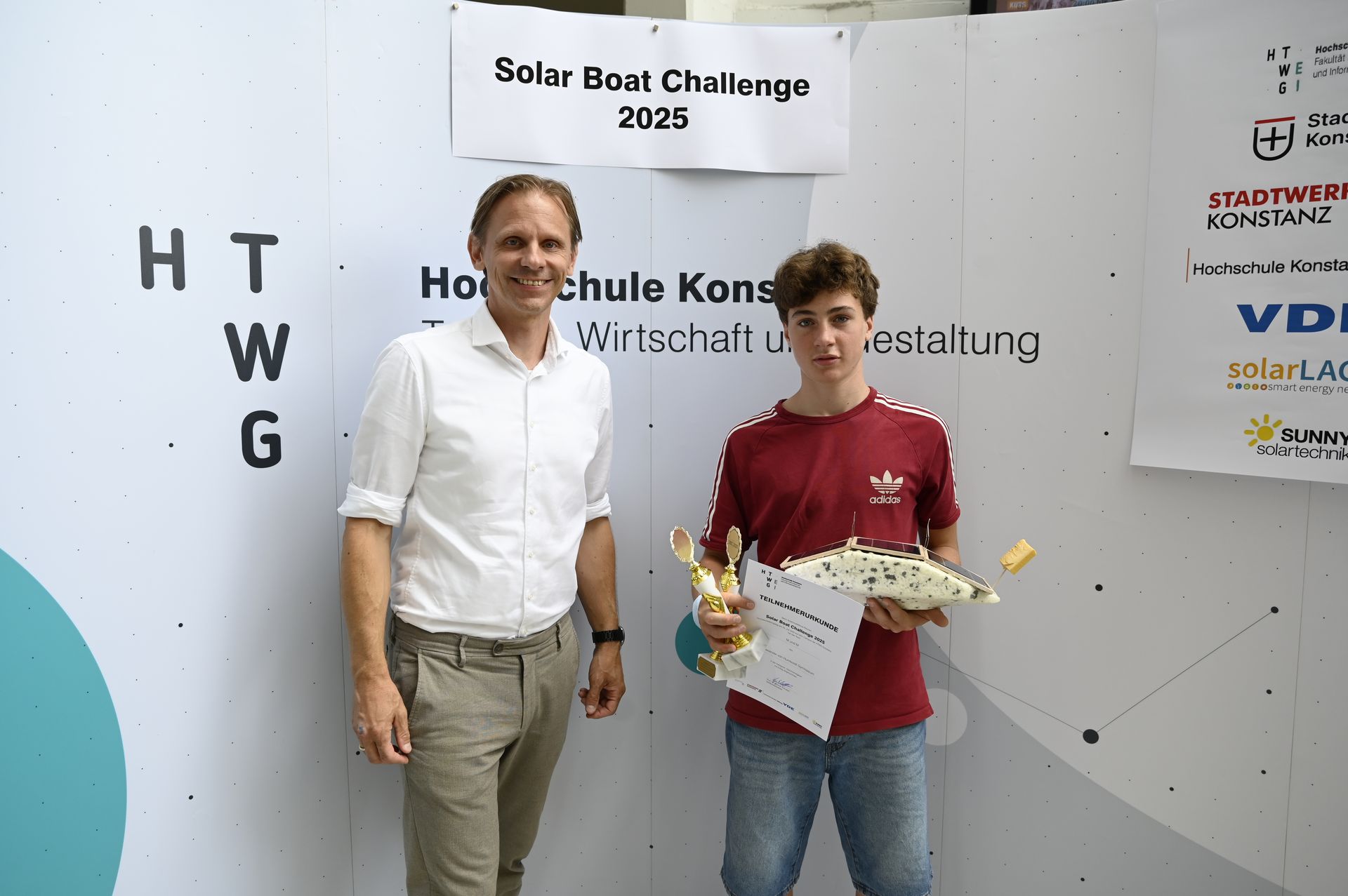 Gewinner erster Platz Geschwindigkeit mit Energiespeicher