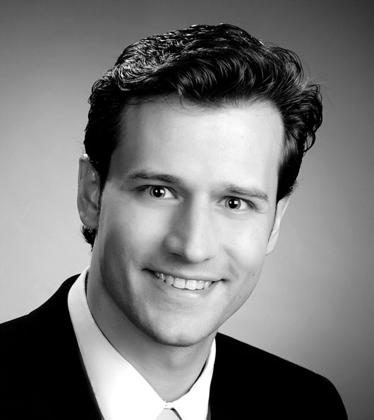 Portrait von Prof. Dr. Nils Henker