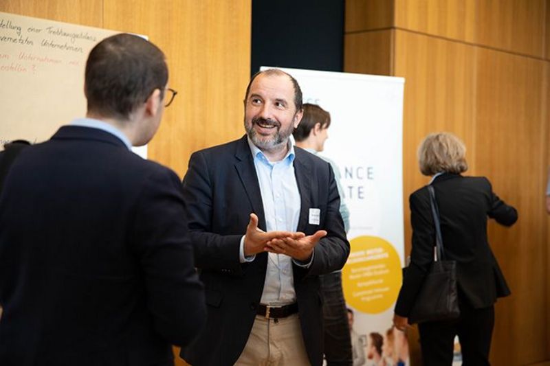 Challenge-your-Peers Session Prof. Yalcin