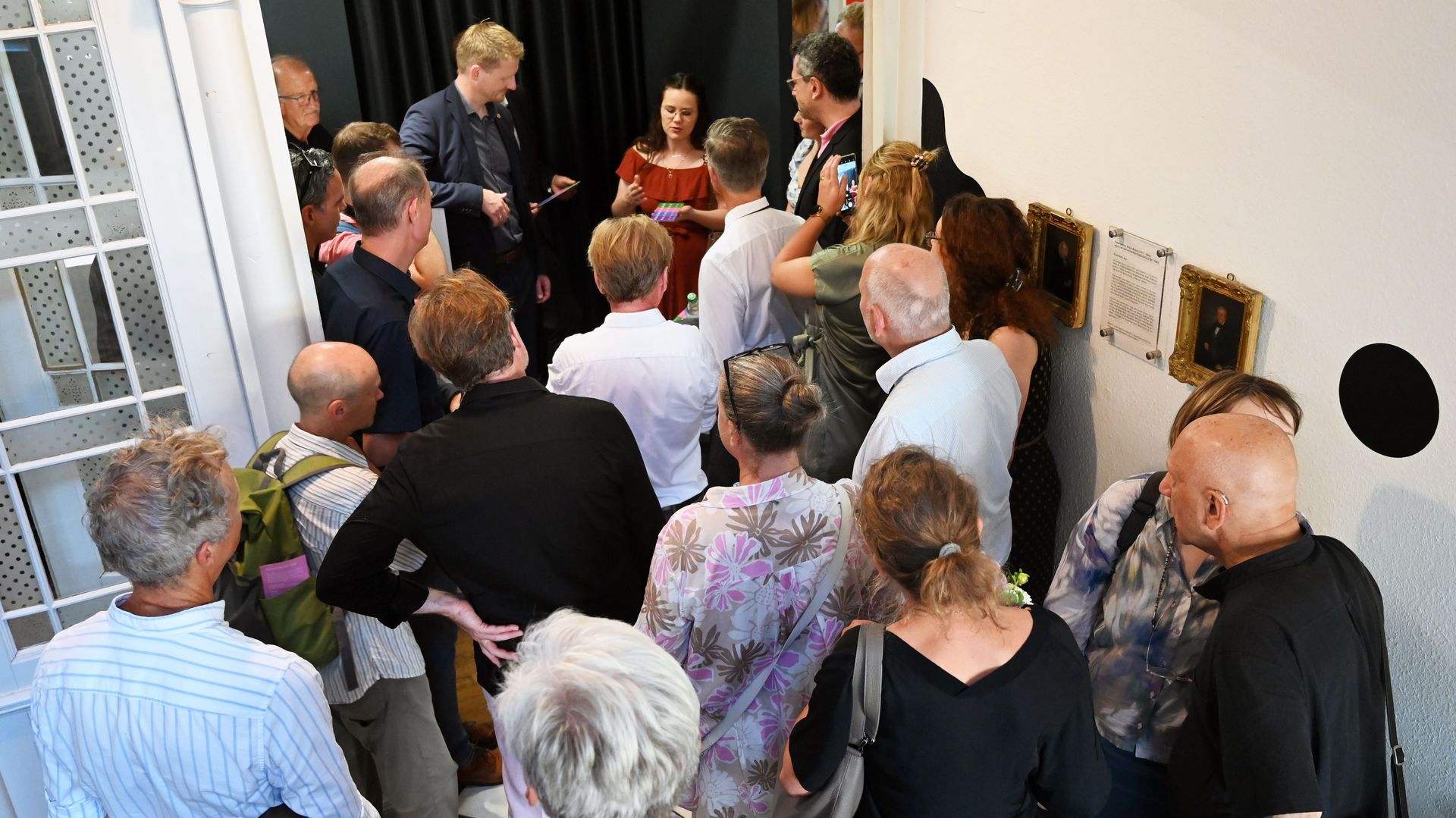Andrang am Eingang zur Ausstellung