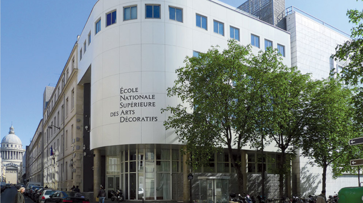 Fotografie der Pariser Hochschule "Ecole Nationale Supérieure des Arts Décoratifs"