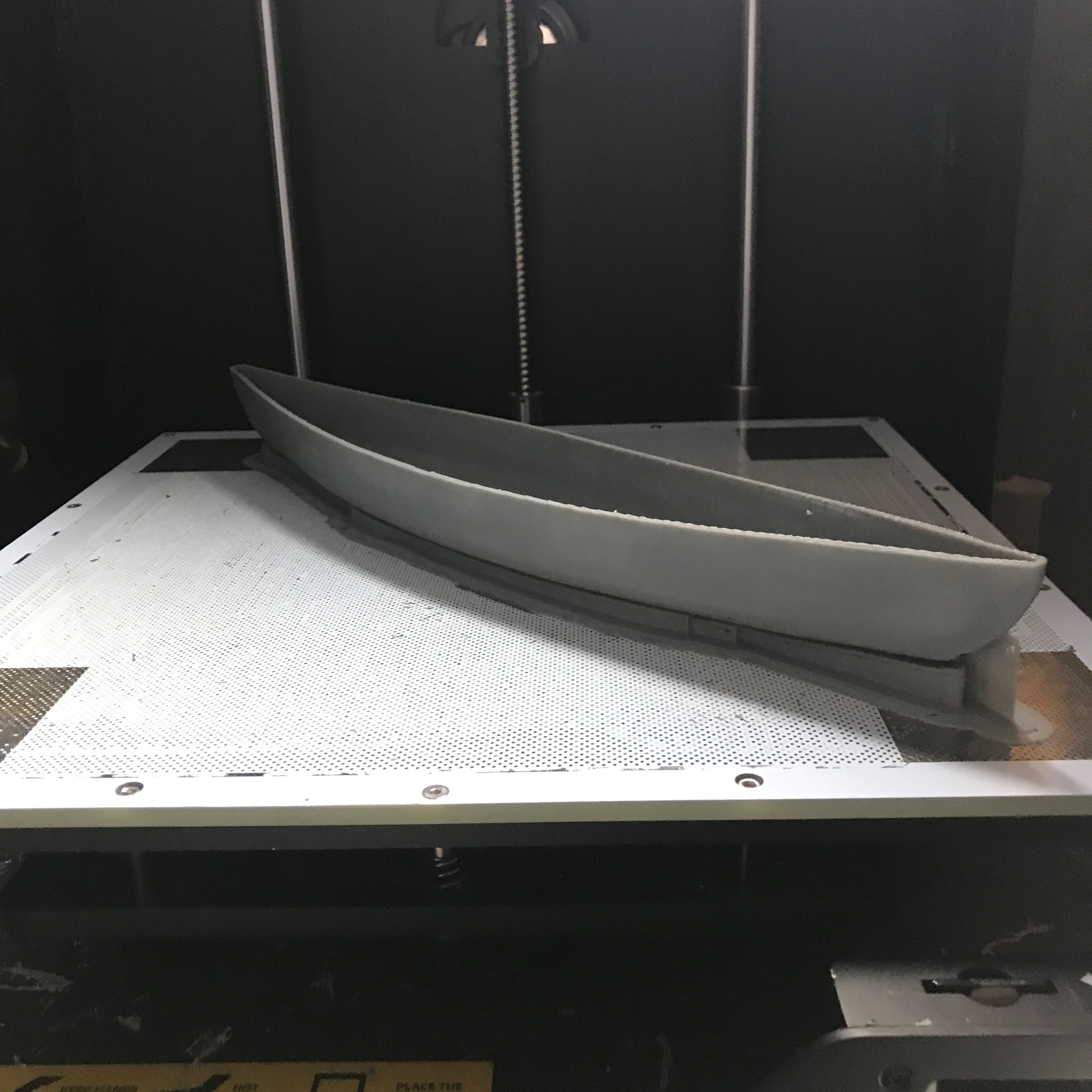 3D-Druck des CAD-Modells eines Kanu