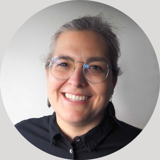 Porträt von Pia Hollenbach