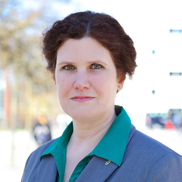 Portrait von Prof. Dr. Sharon Zaharka