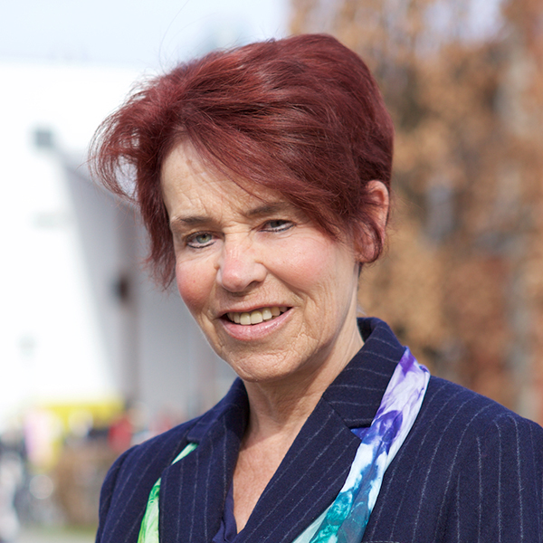 Portrait von Prof. Dr. Annette Kleinfeld