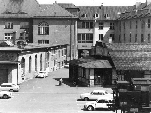 Innenhof der Ingenieurschule mit Blick auf das heutige Gebäude C (1970)