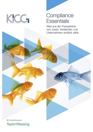 Auf dem Cover ist das Logo des KICG abgedruckt. In der Mitte sind blaue Dreiecke angeordnet und darauf sind 6 Goldfische. Ein Fisch ist entgegen der anderen angeordnet und einfarbig.